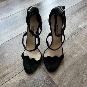 Black Suede Wavy Ankle Strap Stiletto - Sz 39